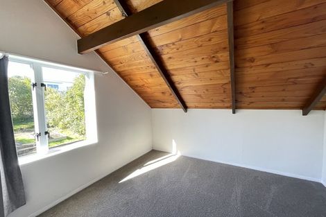 Photo of property in 26 Richards Avenue, Forrest Hill, Auckland, 0620