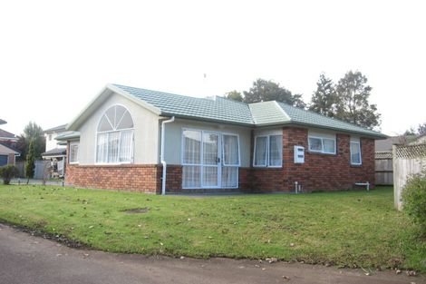 Photo of property in 3/8 Saints Court, Manurewa, Auckland, 2102