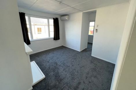 Photo of property in 43 Rosier Road, Glen Eden, Auckland, 0602