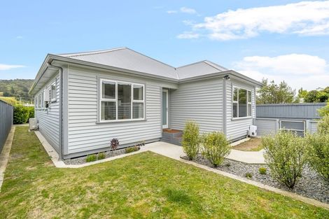 Photo of property in 3c Moohan Street, Wainuiomata, Lower Hutt, 5014