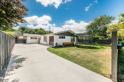 Photo of property in 21 Kohekohe Road, Waikanae, 5036