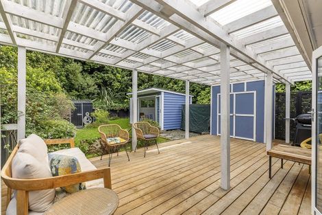 Photo of property in 65 Airlie Road, Plimmerton, Porirua, 5026