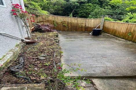 Photo of property in 49 Severn Street, Island Bay, Wellington, 6023