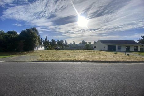 Photo of property in 15 Nyhon Place, Haast, 7886