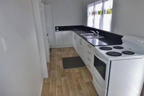 Photo of property in 43 Hallberry Road, Mangere East, Auckland, 2024