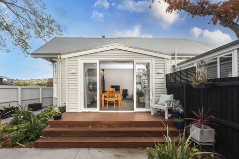 Photo of property in 1a Woodbridge Road, Cashmere, Christchurch, 8022
