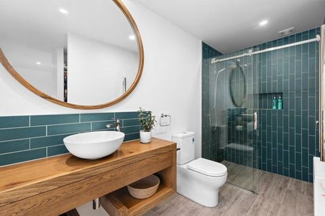 Photo of property in 48 Farrant Drive, Wanaka, 9305