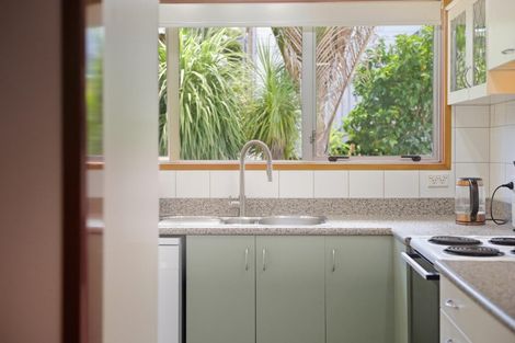 Photo of property in 40 Glenbervie Crescent, Massey, Auckland, 0614