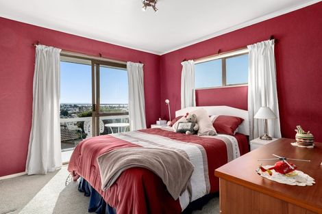 Photo of property in 145 Bellevue Road, Brookfield, Tauranga, 3110