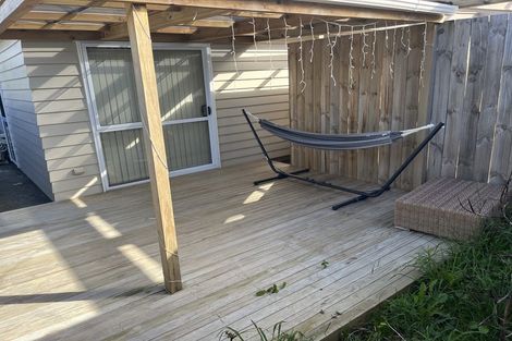 Photo of property in 16 Walworth Avenue, Pakuranga Heights, Auckland, 2010