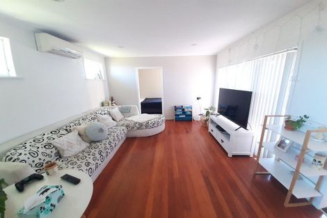 Photo of property in 1/46 Lyttelton Avenue, Forrest Hill, Auckland, 0620