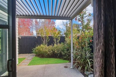 Photo of property in 5 Liquidambar Drive, Hobsonville, Auckland, 0616