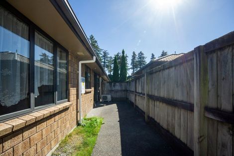 Photo of property in 5/102 Old Farm Road, Hamilton East, Hamilton, 3216
