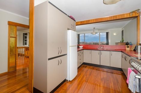 Photo of property in 246 Don Buck Road, Massey, Auckland, 0614