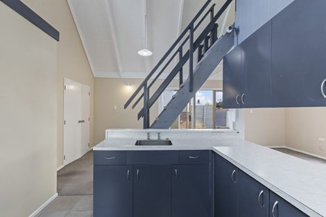 Photo of property in 1/9 Brierley Place, Marfell, New Plymouth, 4310