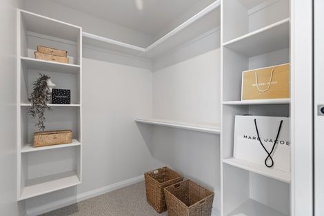 Photo of property in 5 Mangatainoka Lane, Awapuni, Palmerston North, 4412