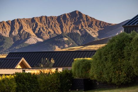 Photo of property in 11 Falconer Rise, Jacks Point, Queenstown, 9371