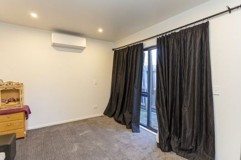 Photo of property in 4 Hillary Crescent, Upper Riccarton, Christchurch, 8041