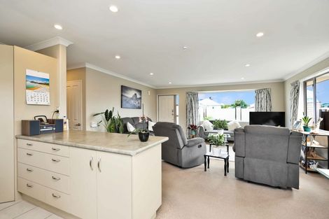 Photo of property in 21 Cox Street, Ashburton, 7700