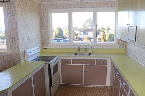Photo of property in 30 Awamoa Road, Holmes Hill, Oamaru, 9401
