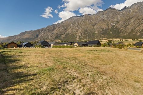 Photo of property in 24 Jacks Point Rise, Jacks Point, Queenstown, 9371