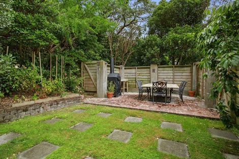Photo of property in 8 Nepal Place, Khandallah, Wellington, 6035