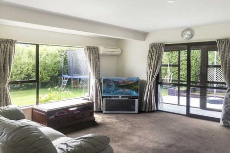 Photo of property in 2 Mapledale Place, Halswell, Christchurch, 8025