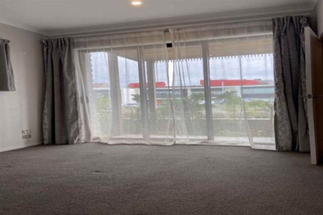 Photo of property in 83a Hobsonville Point Road, Hobsonville, Auckland, 0616
