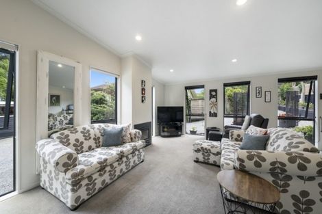 Photo of property in 20 Kereru Street, Waikanae, 5036