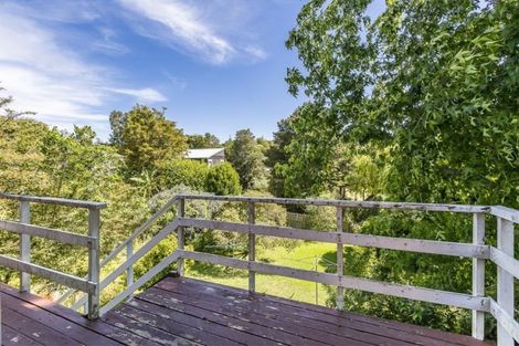 Photo of property in 2/111 Eskdale Road, Birkdale, Auckland, 0626