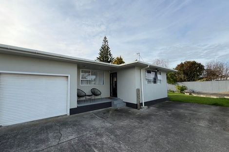 Photo of property in 34b Somerset Crescent, Highbury, Palmerston North, 4412
