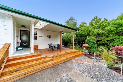 Photo of property in 9 Collins Street, Waipawa, 4210