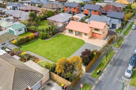 Photo of property in 5 Halliwell Avenue, Papanui, Christchurch, 8052