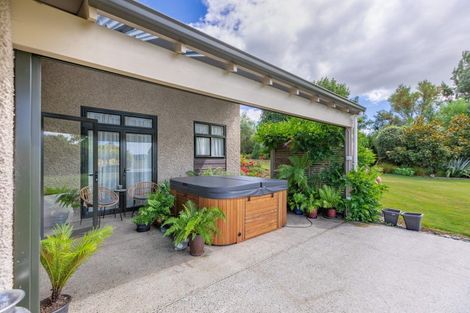 Photo of property in 72 Hatuma Road, Waipukurau, 4281