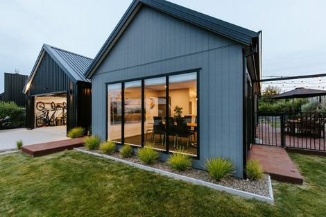 Photo of property in 24 Robrosa Street, Wanaka, 9305