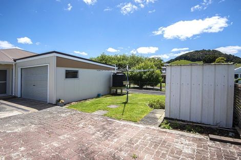 Photo of property in 16 Lake Ora Road, Te Kamo, Whangarei, 0112