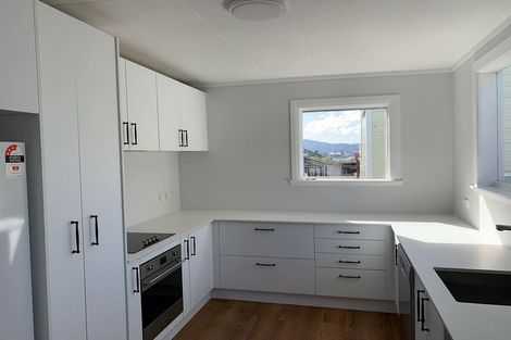 Photo of property in 221 Adelaide Road, Newtown, Wellington, 6021