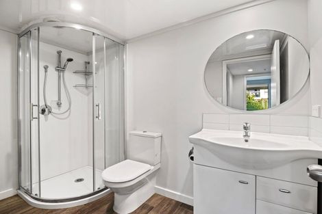 Photo of property in 3/10 Marine Parade, Mount Maunganui, 3116