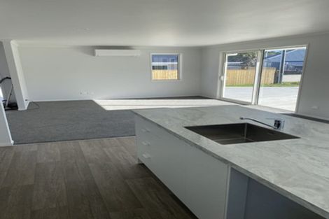 Photo of property in 28f Paritutu Road, Spotswood, New Plymouth, 4310