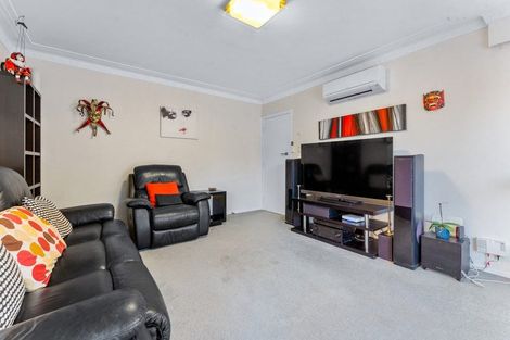Photo of property in 23 Hutchinsons Road, Bucklands Beach, Auckland, 2014