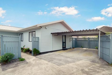 Photo of property in 1/23 Mickle Street, Te Atatu South, Auckland, 0610
