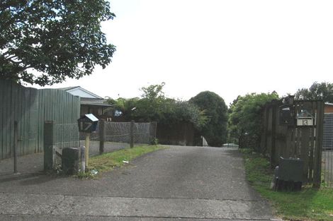 Photo of property in 17 Sabot Place, Massey, Auckland, 0614