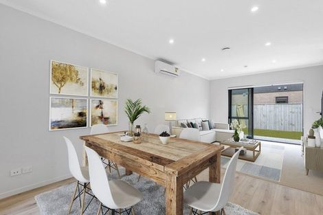 Photo of property in 17 Orona Place, Takanini, 2112