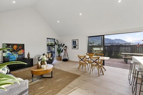 Photo of property in 3 Raspberry Close, Wanaka, 9382