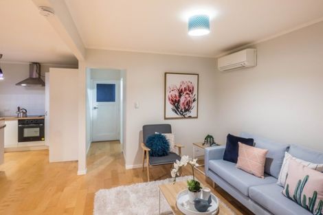 Photo of property in 12f1 Norna Crescent, Kelburn, Wellington, 6012