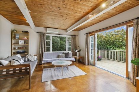 Photo of property in 8 Birch Street, Johnsonville, Wellington, 6037