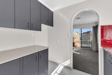 Photo of property in 44 Ballance Street, Lower Vogeltown, New Plymouth, 4310