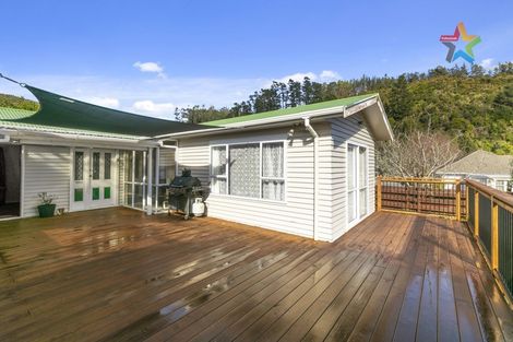 Photo of property in 109a Hine Road, Wainuiomata, Lower Hutt, 5014