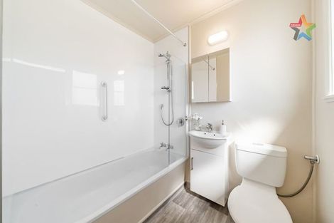 Photo of property in 213 Knights Road, Hutt Central, Lower Hutt, 5011