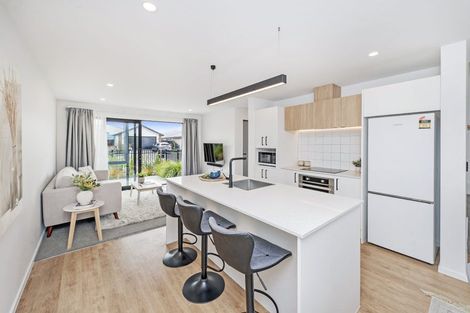 Photo of property in 12 Miromiro Street, Broomfield, Christchurch, 8042